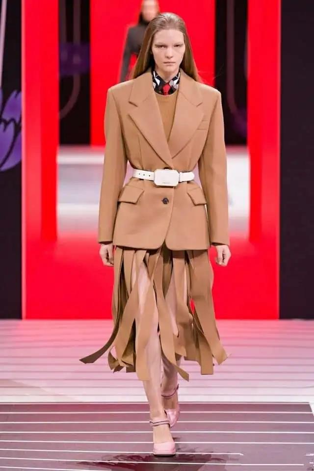 1604799786198118.jpg 310.jpg