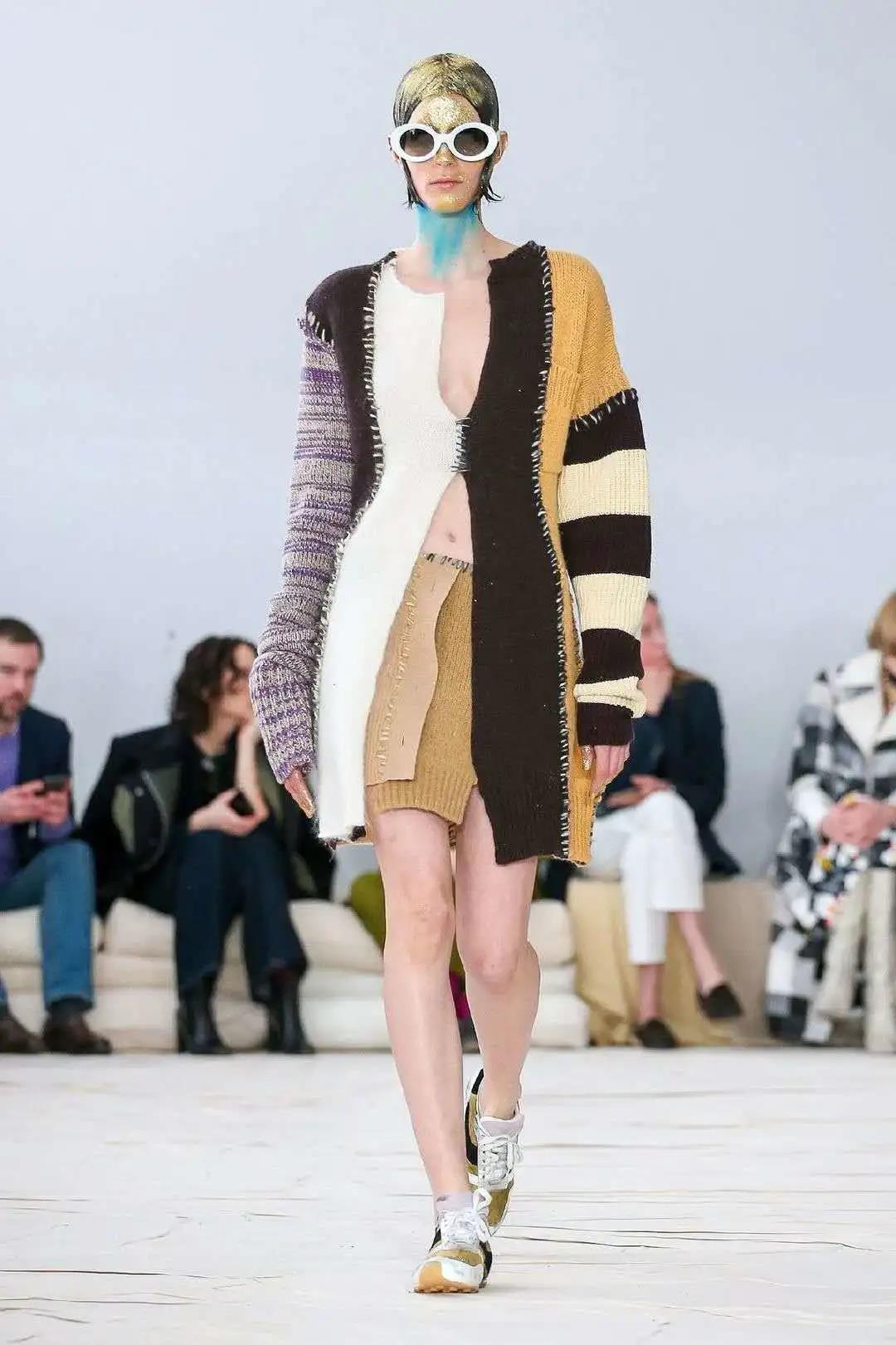 1604799874678609.jpg 317.jpg